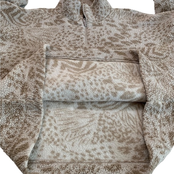 American Eagle Outfitters Teddy Coat Pullover Size XL - Picture 17 of 17